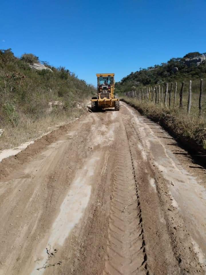FB_IMG_1625018257723 Prefeitura de São João do Tigre segue com recuperação de estradas na zona rural.
