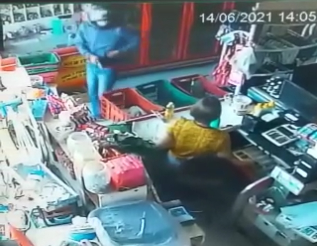 IMG_20210614_154113 Homem armado invade mercado em Monteiro, rende funcionária e leva dinheiro do caixa