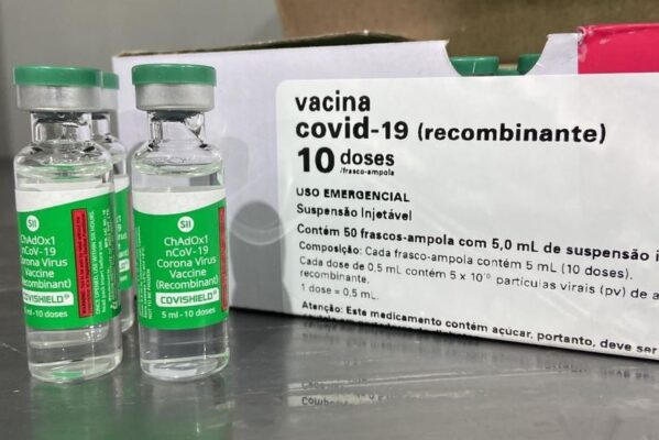 doses_astrazeneca-oxford-599x400 Secretaria de Saúde anuncia distribuição antecipada de vacinas da primeira dose para 221 municípios da Paraíba