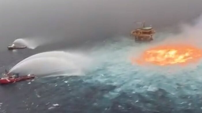 postimg-60dfc4931b6bd1691-1280x720-1-700x394 'Olho de Fogo': vazamento de oleoduto provoca incêndio no mar no Golfo do México