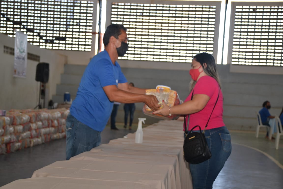 Cesta-Social-Agosto-3 Beneficiários do Programa Cesta Social agradecem e destacam o empenho e dedicação da Prefeita Anna Loren