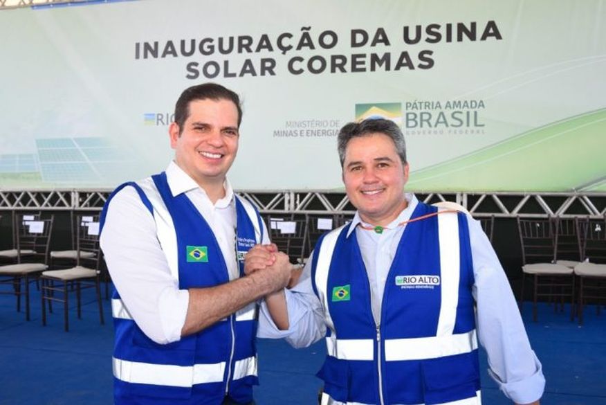 efraim_filho_deputado_andre_pepitone_diretor_geral_aneel Aneel assinará 12 outorgas para novas usinas solares na Paraíba