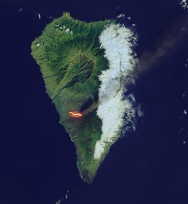 i510101-369x400 NASA mostra imagens incríveis da lava do vulcão Cumbre Vieja indo para o oceano