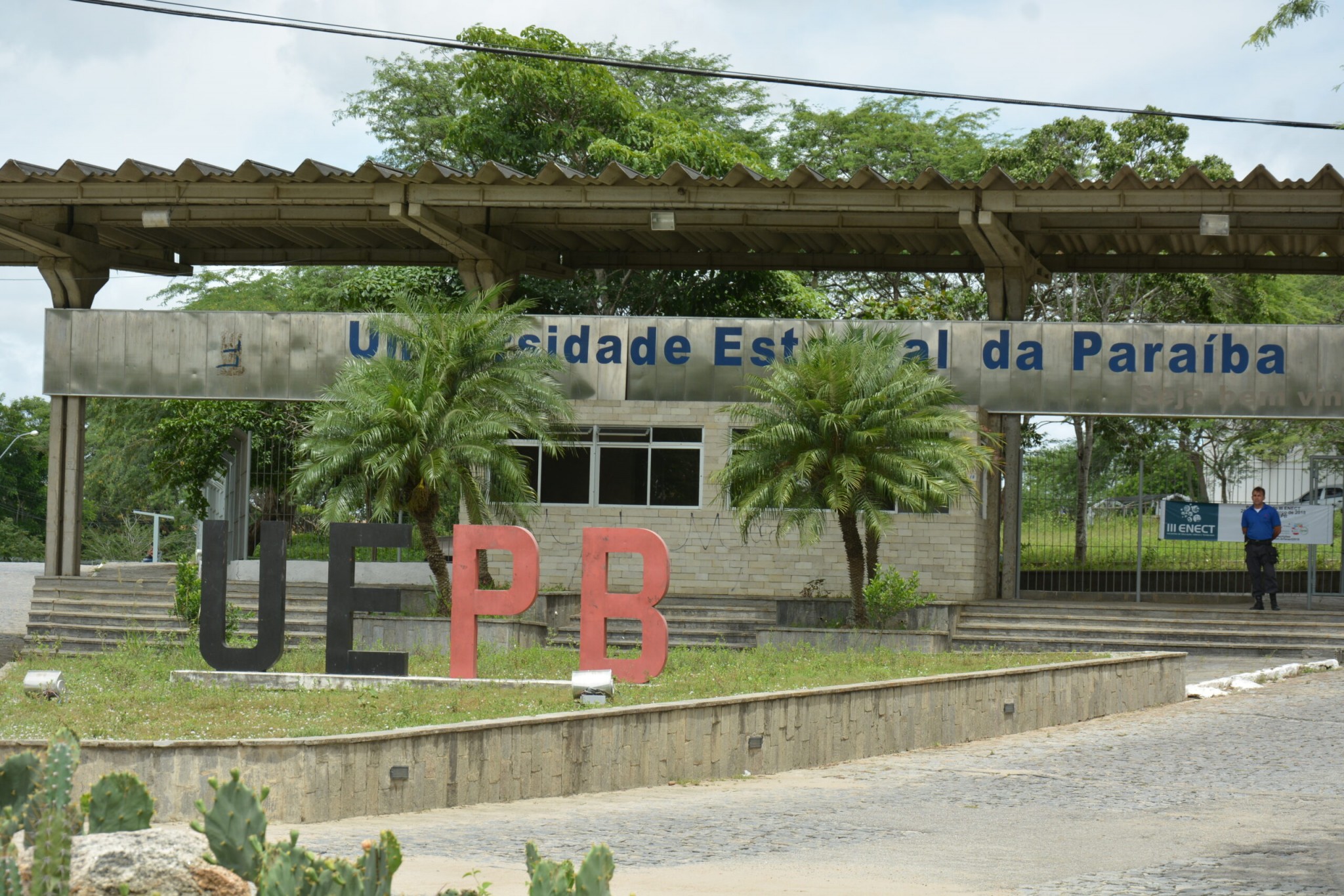 Universidade-Estadual-da-Paraiba-Foto-Divulgacao-scaled-1 UEPB divulga edital para preenchimento de vagas temporárias para funções técnico-administrativas