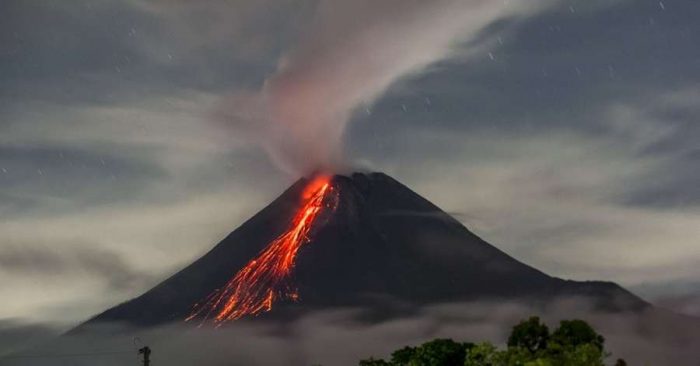 image-1-700x366 Vulcão Cumbre Vieja: ilha registra 200 terremotos nas últimas horas