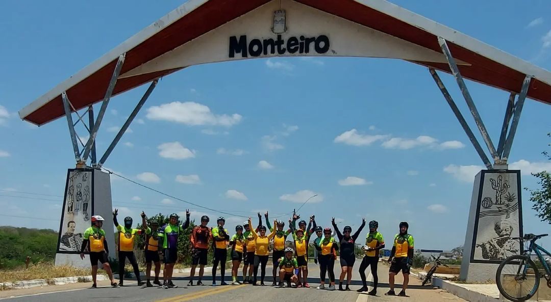 pedalacariri_20211003_192218_9 Ciclistas de Monteiro participam de Pedal Solidário promovido na Prata