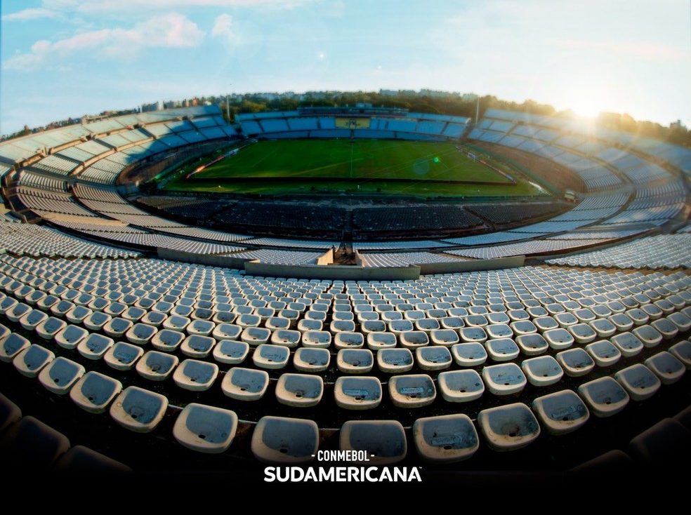 Estadio-Centenario-em-Montevideu-e1637317656454 Com Tri, Mundial e R$ 83 mi em jogo, Landim projeta final do Flamengo x Palmeiras: "Tira-teima"