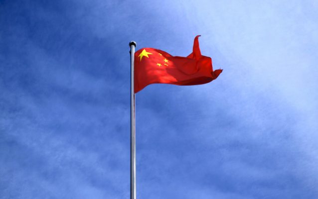 chinese-flag-540874_1920-638x400 China passa EUA e lidera produção de ciência mundial pela primeira vez