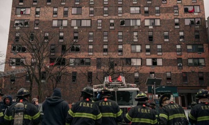 WhatsApp-Image-2022-01-09-at-17.03.16-1.jpeg-666x400 Incêndio em edifício residencial em Nova York deixa ao menos 19 mortos