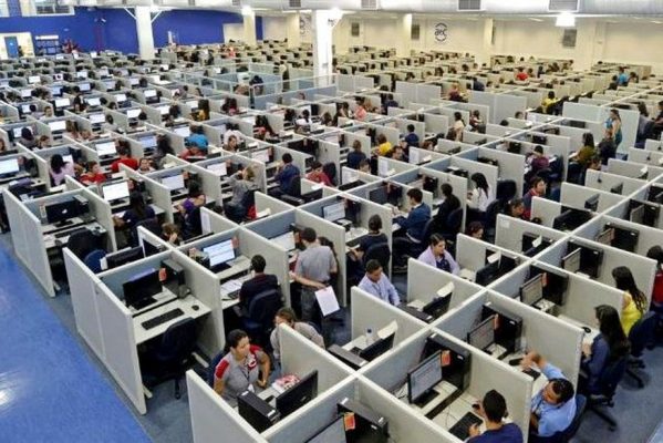 imagem_call_center_ok-599x400 Setor de serviços volta a crescer na Paraíba, revela IBGE