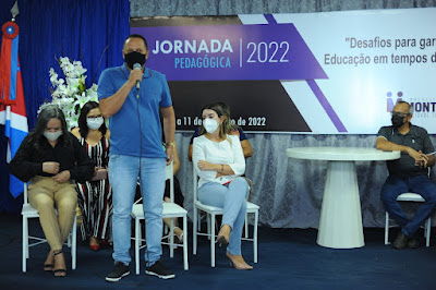 1-1 Presidente da Câmara de Monteiro participa de abertura da Jornada Pedagógica e afirma que projeto do 15º salário dos professores será aprovado sem maiores dificuldades pelo legisltivo