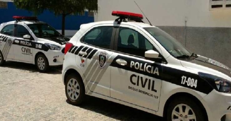 Viaturas-da-Policia-Civil-1-740x390-1 Homem é preso em cidade do Cariri após suspeita de atirar em sargento da PM
