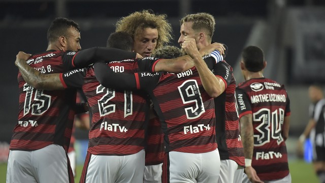flamengo Flamengo domina o Botafogo do início ao fim e vence clássico