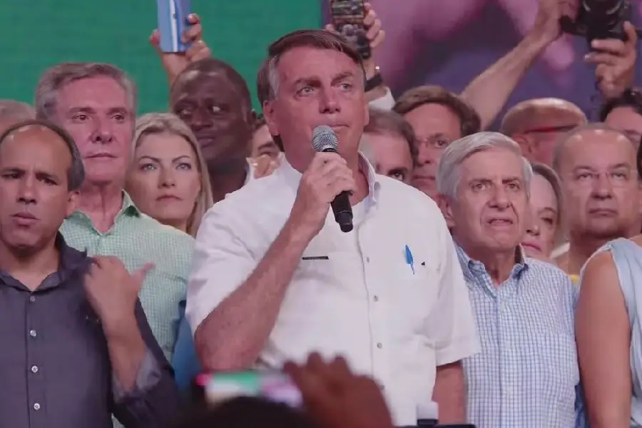 bolsonaro-pl Bolsonaro fala como candidato e diz que disputa será do ‘bem contra o mal’