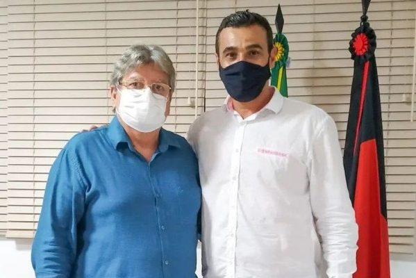chio_joao_azevedo-599x400 Mesmo aprovando federação com PSOL, Rede seguirá apoiando João Azevêdo na Paraíba