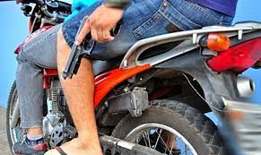 moto-tomada-de-assalto Homem tem moto tomada de assalto na zona rural de Monteiro