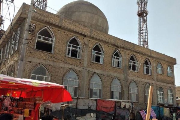 16505533566261720d00194_1650553356_3x2_md-599x400 Estado Islâmico ataca mesquita no Afeganistão e deixa ao menos 11 mortos