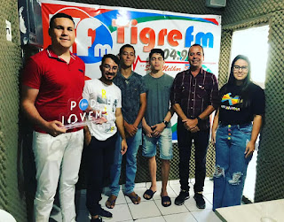 2-1-1 POD jovem estreia com sucesso na Tigre FM, entrevistando o prefeito Márcio e a secretaria Maria Emília