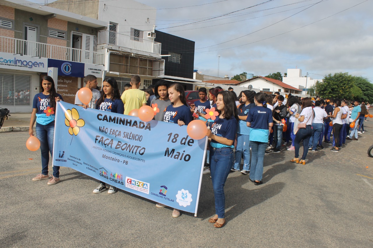 18Maio-SMDS Caminhada marca o Dia de Combate ao Abuso e Exploração Sexual de Crianças e Adolescentes em Monteiro