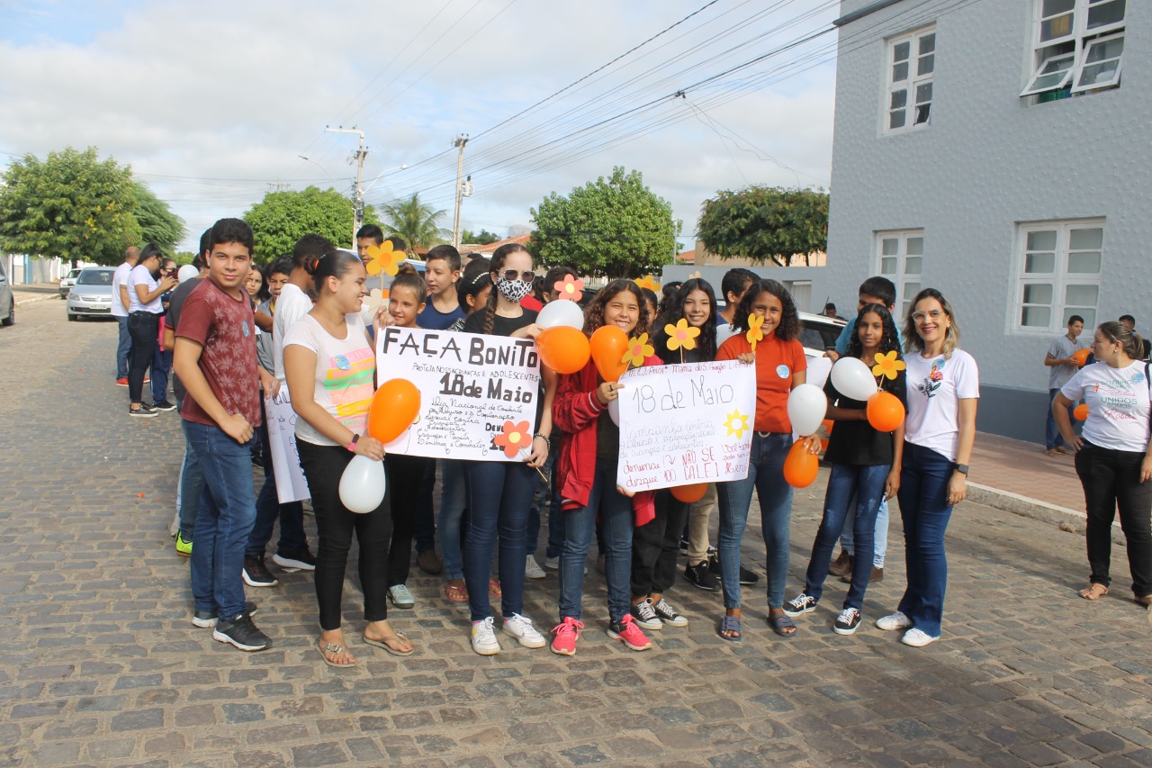 18Maio-SMDS3 Caminhada marca o Dia de Combate ao Abuso e Exploração Sexual de Crianças e Adolescentes em Monteiro