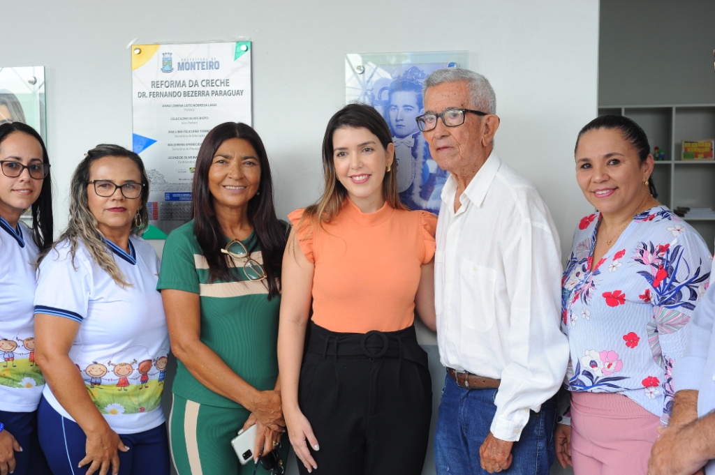 Creche-FBP22 Comunidade da Vila Santa Maria comemora a entrega da reforma da Creche Dr. Fernando Bezerra Paraguay
