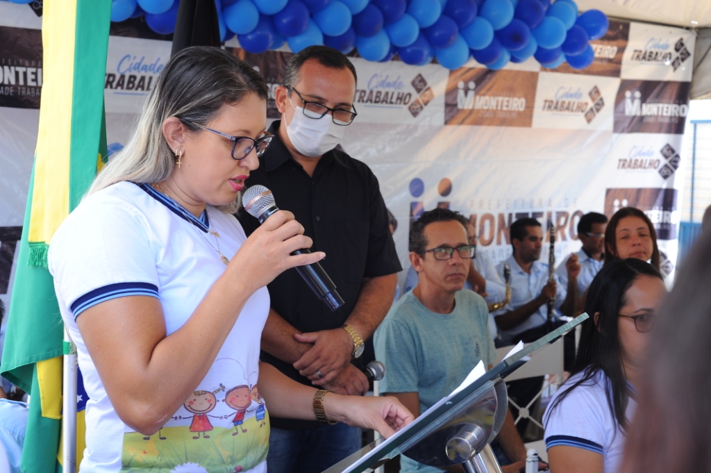 Creche-FBP9 Comunidade da Vila Santa Maria comemora a entrega da reforma da Creche Dr. Fernando Bezerra Paraguay