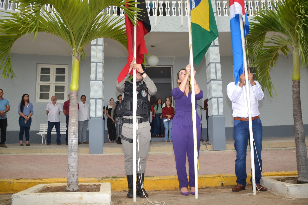 Abertura-150-Anos6 150 Anos de Monteiro: Hasteamento das bandeiras marca início das comemorações de emancipação