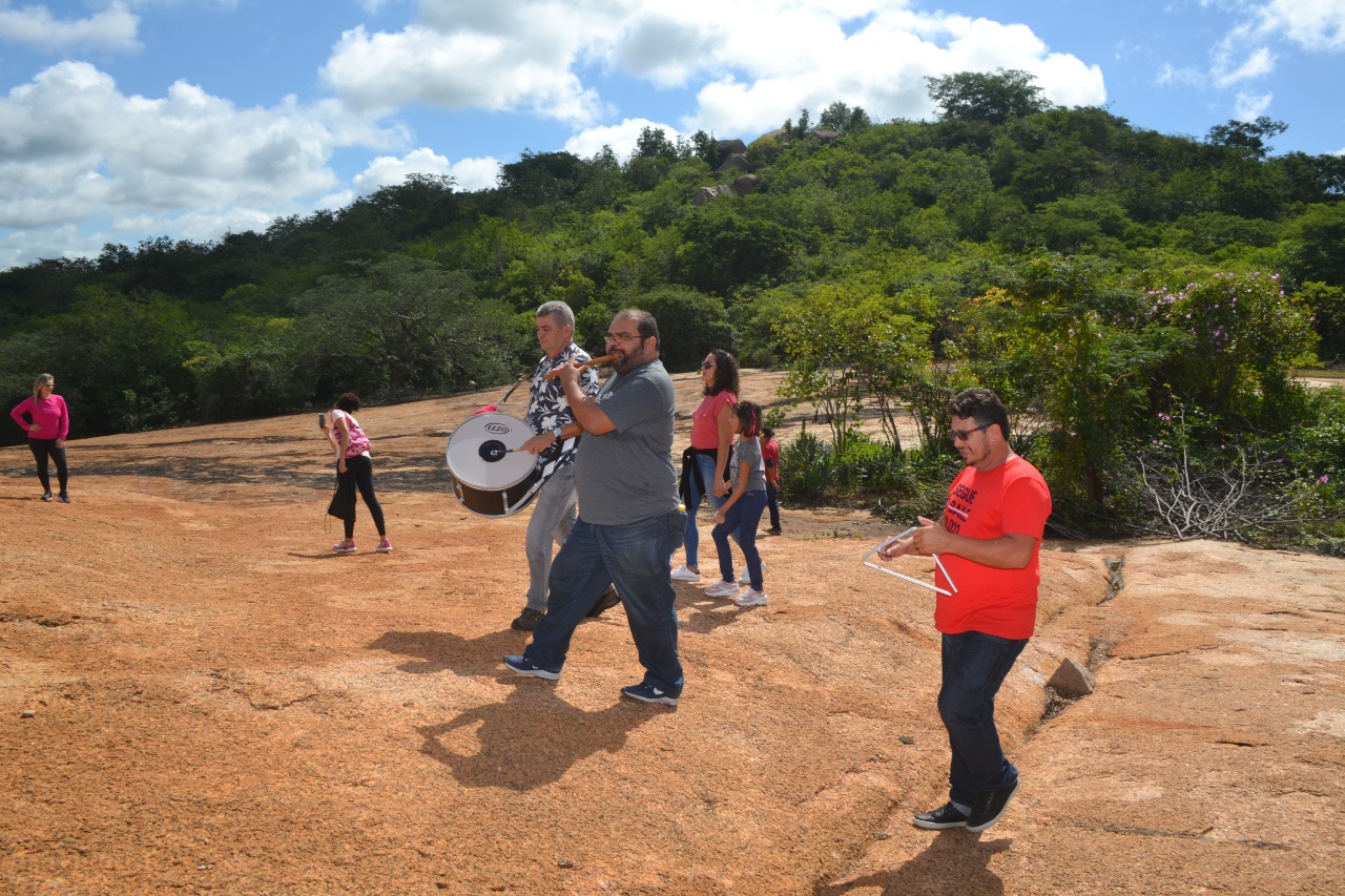 Caminhada-Rota12 150 anos de Monteiro: Secretaria de Cultura oferece passeio em pontos turísticos naturais da Rota Cariri Cultural