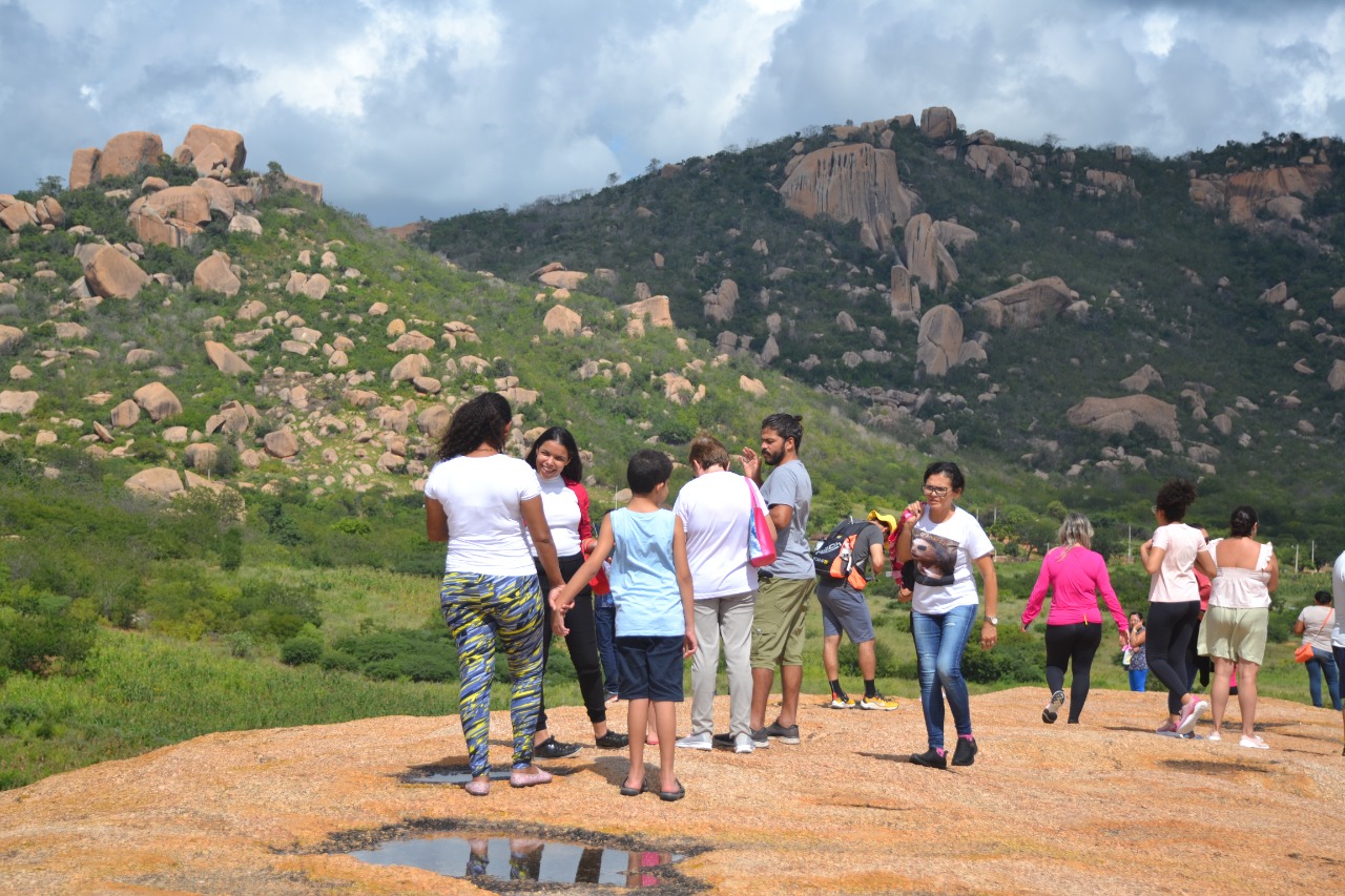 Caminhada-Rota14 150 anos de Monteiro: Secretaria de Cultura oferece passeio em pontos turísticos naturais da Rota Cariri Cultural