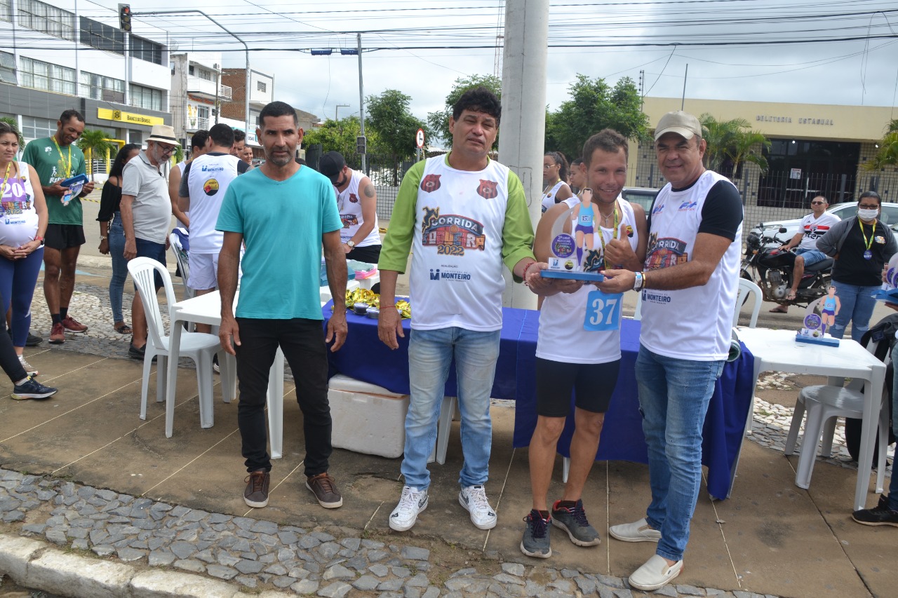 Corrida-da-Fogueira5 Corrida da Fogueira reúne mais de 100 participantes na cidade de Monteiro