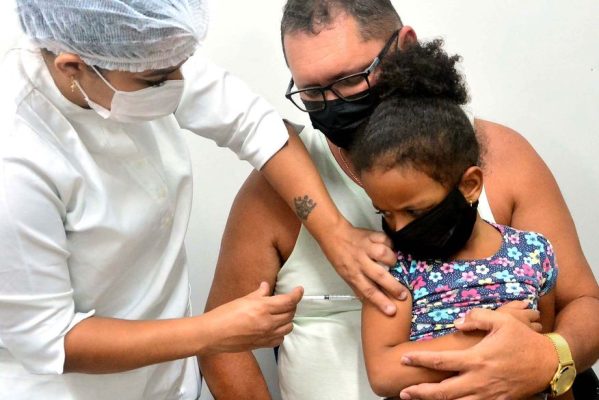 vacina_influenza-599x400 Paraíba é o primeiro estado do Nordeste em cobertura vacinal contra o sarampo e segundo da influenza