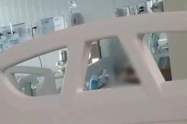 whatsapp-image-2022-06-08-at-123438_1-599x400 Mãe é presa após ser flagrada agredindo e sufocando bebê internado com pneumonia em hospital