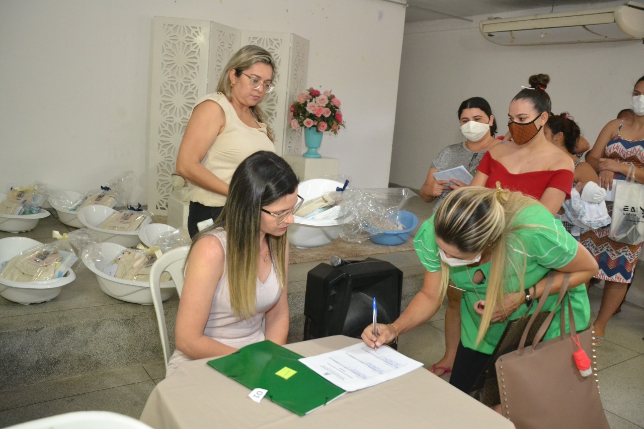 IMG-20220715-WA0026 Programa Cuidado de Mãe entrega kits as gestantes acompanhadas pelos Serviços de Saúde e Assistência Social em Monteiro