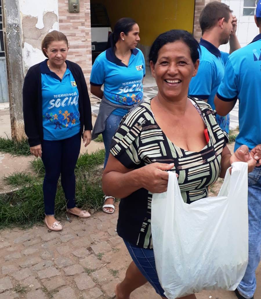 Verduras-SMDS2 Prefeitura de Monteiro realiza distribuição de verduras com milhares de famílias