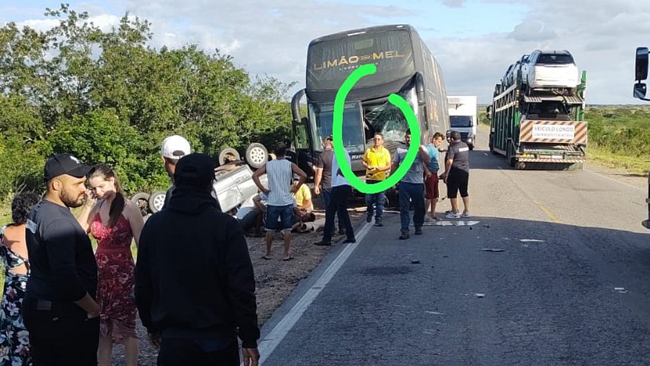 banda-limao-com-mel-acidente Banda Limão com Mel sofre acidente de ônibus no interior da Bahia