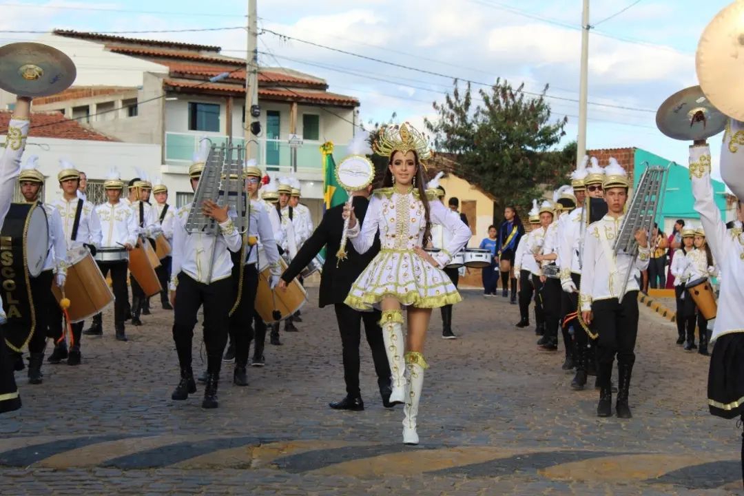 1175006443 Prefeitura de Zabelê promove desfile no Dia da Independência