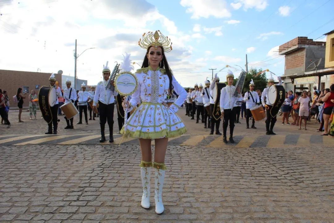 146602222 Prefeitura de Zabelê promove desfile no Dia da Independência