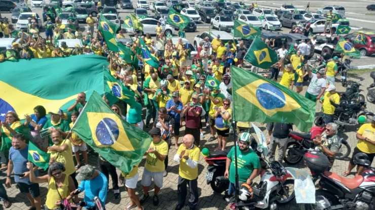 3bd7f37c-71a1-4b12-a640-e1b240787199-1-740x414-1 Apoiadores do presidente Jair Bolsonaro anunciam carreata em várias cidades do Cariri