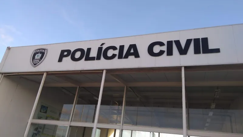 Central-de-Policia-Civil Homem é preso acusado de estuprar enteada de 13 anos na PB