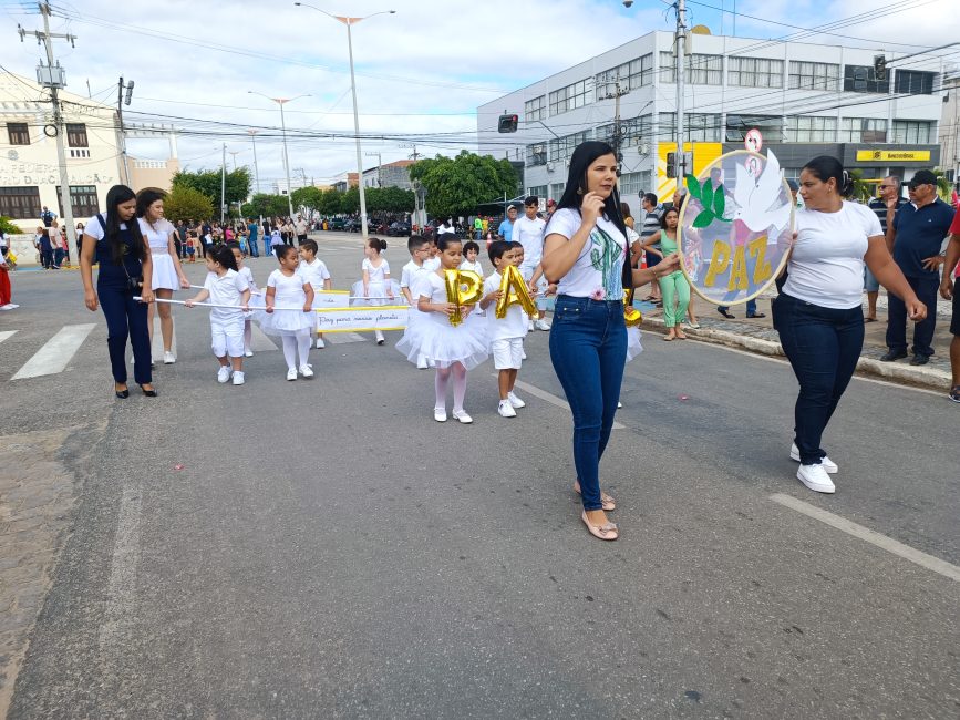 IMG_20220907_081209-867x650 Confira imagens do desfile cívico da Independência na manhã desta quarta-feira em Monteiro