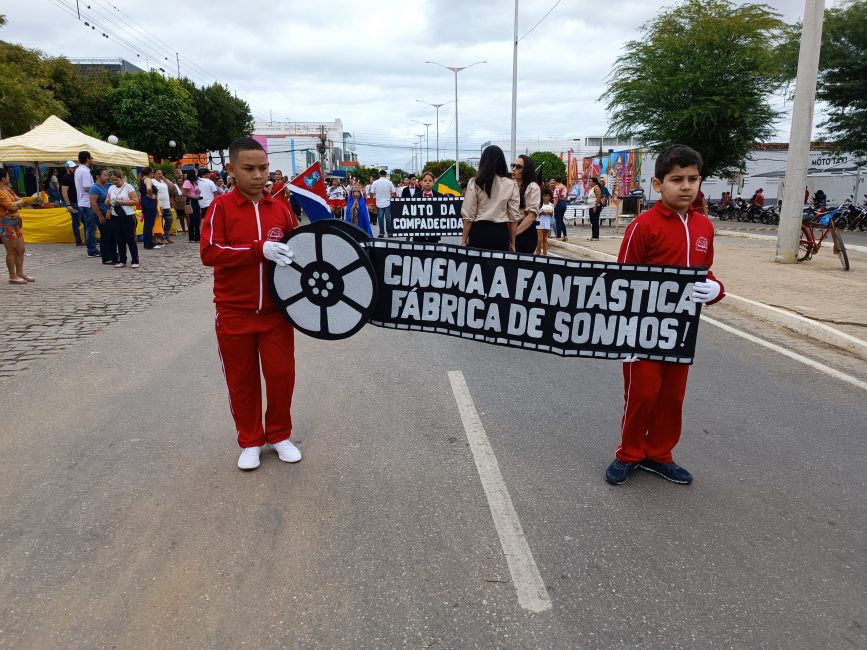 IMG_20220907_084743-867x650 Confira imagens do desfile cívico da Independência na manhã desta quarta-feira em Monteiro