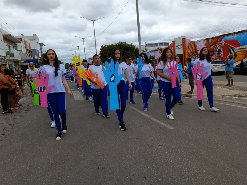 IMG_20220907_094051-867x650 Confira imagens do desfile cívico da Independência na manhã desta quarta-feira em Monteiro