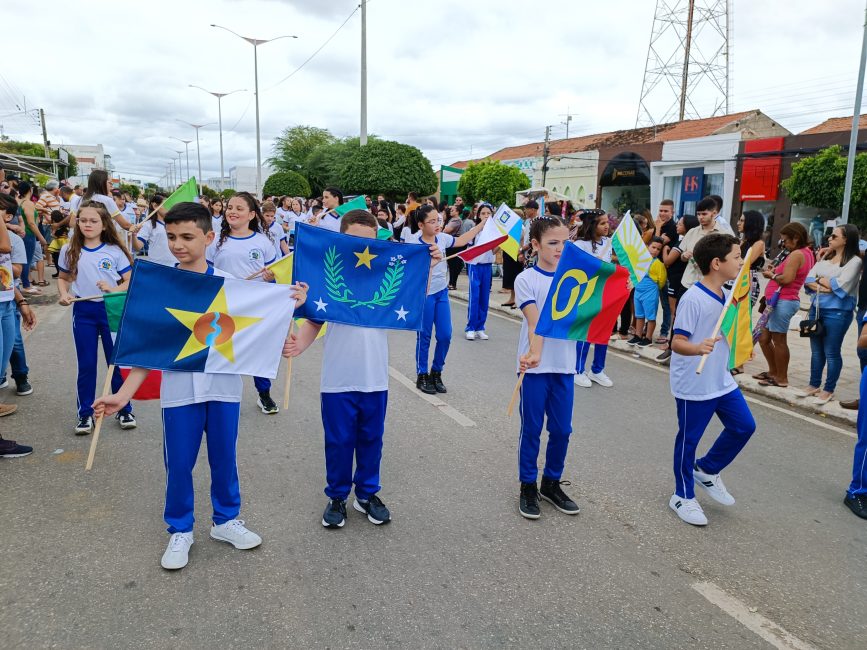 IMG_20220907_094247-867x650 Confira imagens do desfile cívico da Independência na manhã desta quarta-feira em Monteiro