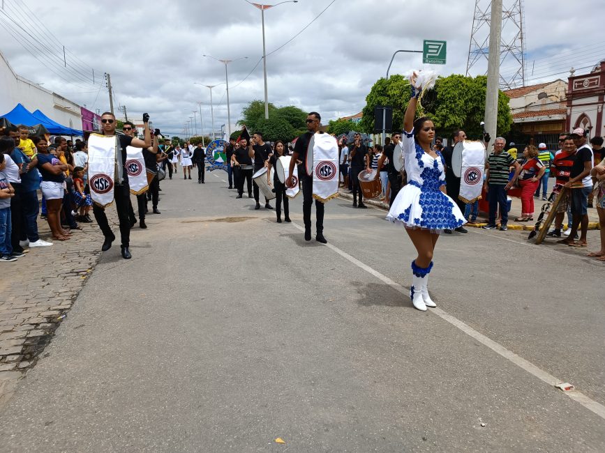 IMG_20220907_102448-867x650 Confira imagens do desfile cívico da Independência na manhã desta quarta-feira em Monteiro