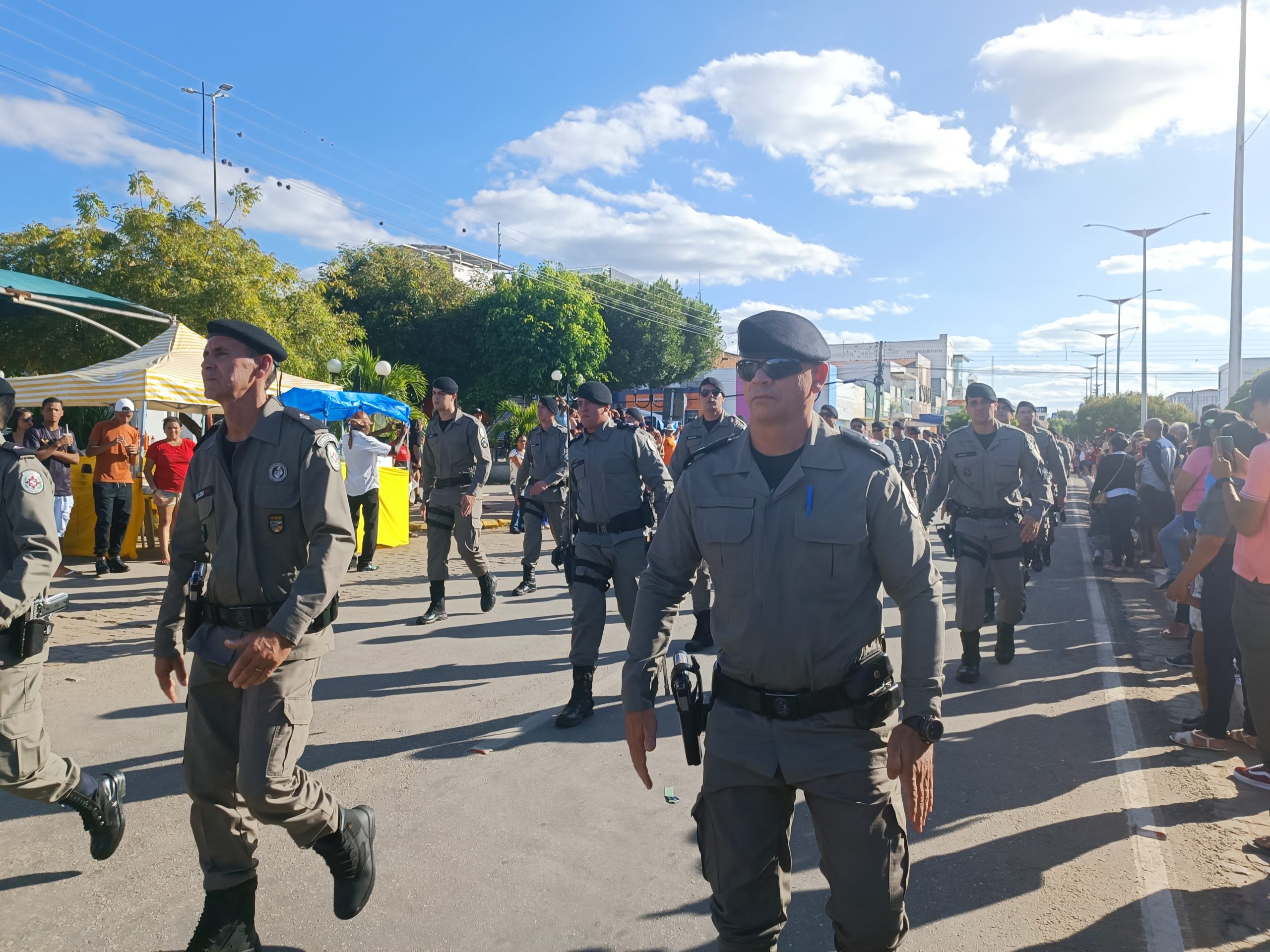 IMG_20220907_153455-scaled 7 de Setembro em Monteiro: desfile do 11º Batalhão de Polícia Militar marca comemoração da Independência 