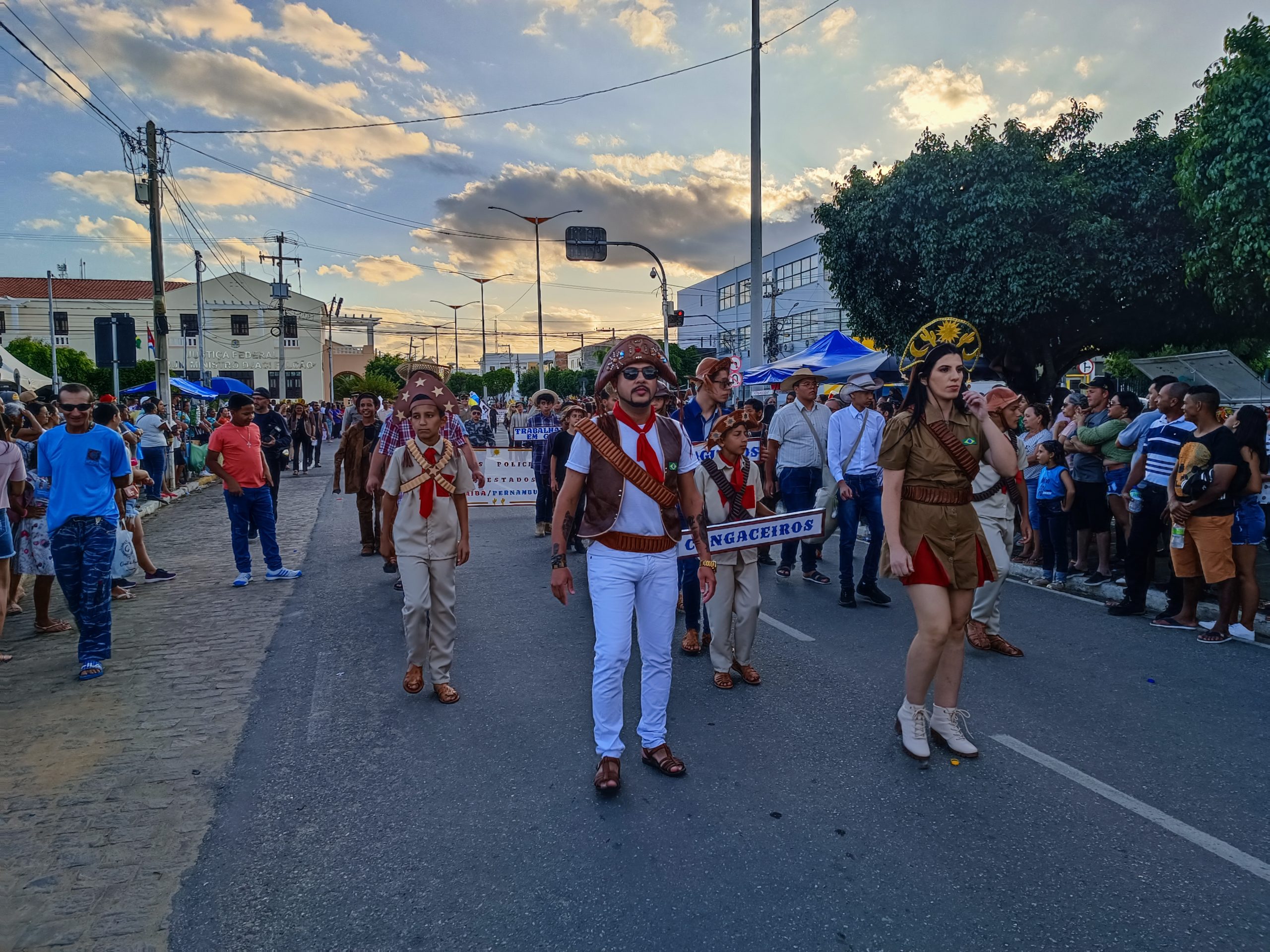 IMG_20220907_164700-scaled Confira imagens do desfile cívico da Independência em Monteiro