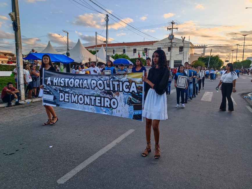 IMG_20220907_170402-867x650 Confira imagens do desfile cívico da Independência em Monteiro