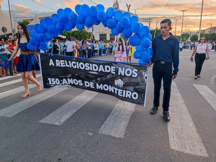 IMG_20220907_171347-867x650 Confira imagens do desfile cívico da Independência em Monteiro