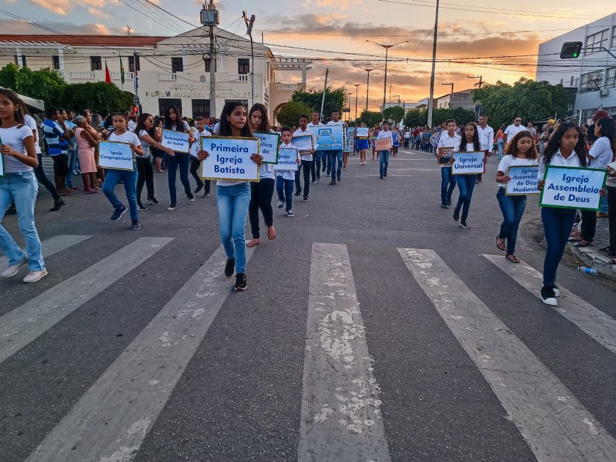 IMG_20220907_171428-867x650 Confira imagens do desfile cívico da Independência em Monteiro