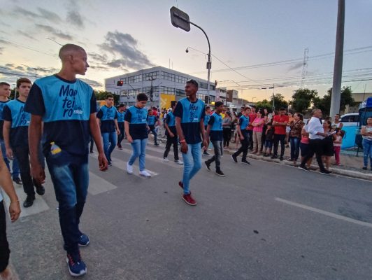 IMG_20220907_173026_1-532x400 Confira imagens do desfile cívico da Independência em Monteiro